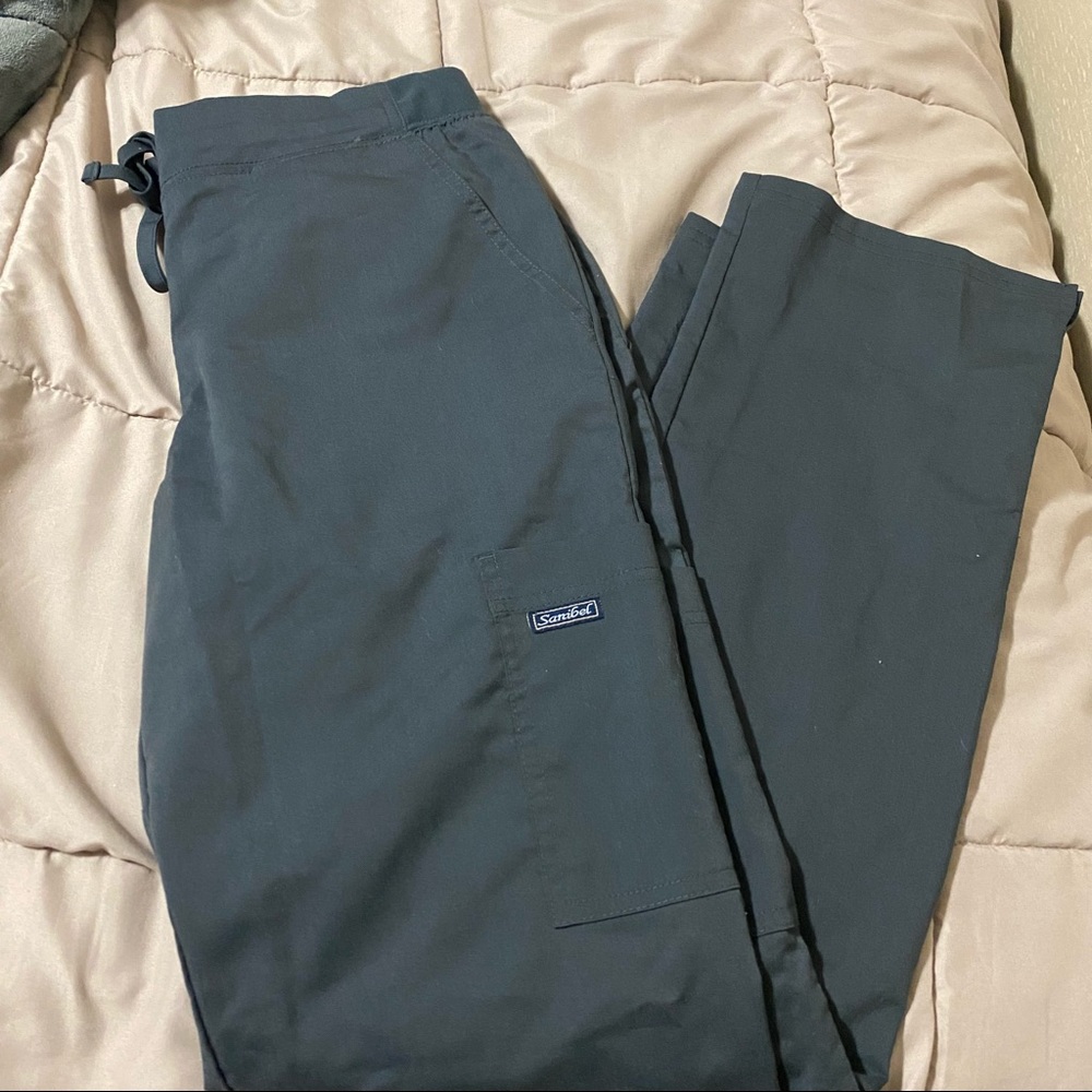 Sanibel scrubs size small